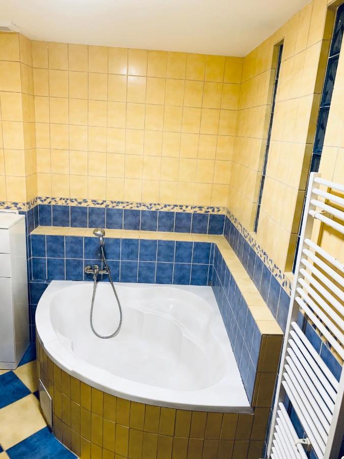 Apartman Monya Turčianske Teplice Extérieur photo