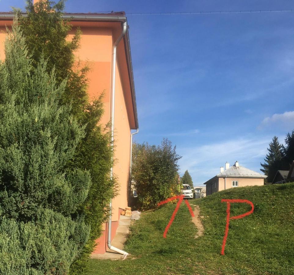 Apartman Monya Turčianske Teplice Extérieur photo